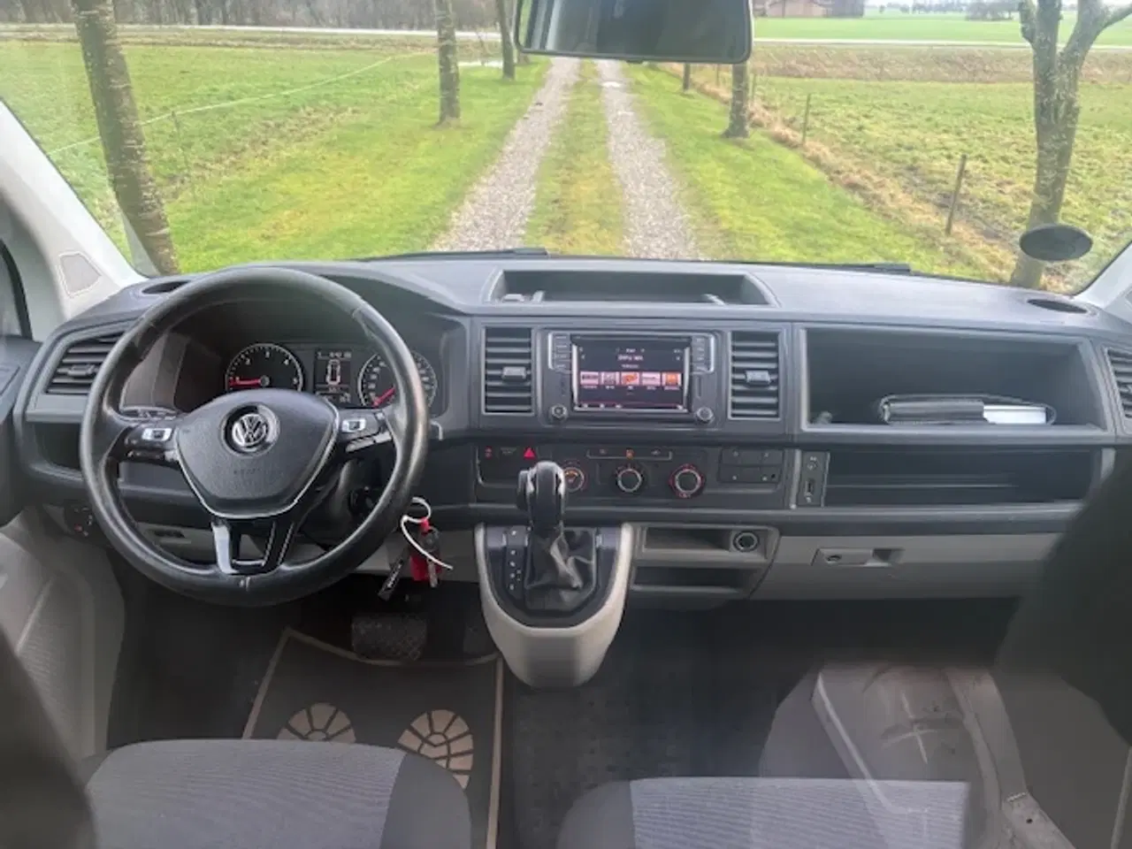 Billede 8 - VW Transporter 2,0 TDi 150 Kassevogn DSG lang d Ny