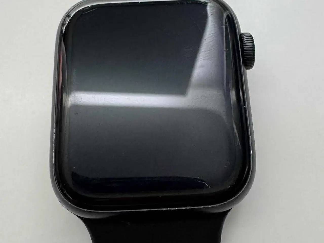Billede 2 - Apple Watch SE GPS + Cellular, 44mm Space Gray Alu
