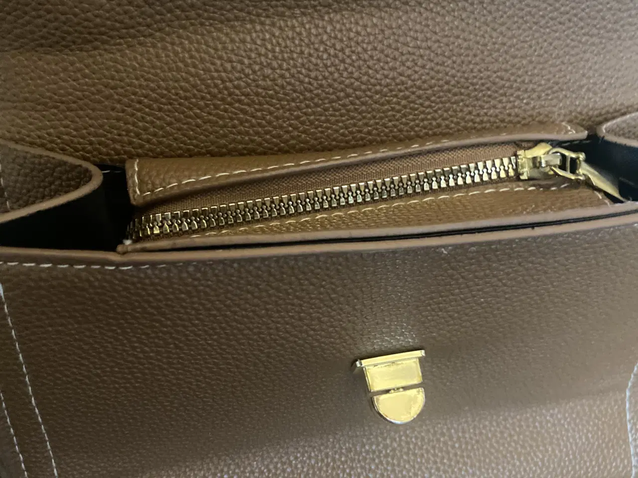 Billede 2 - Brun taske