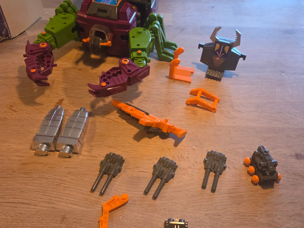 Billede 4 - Vintage Transformers scorponok