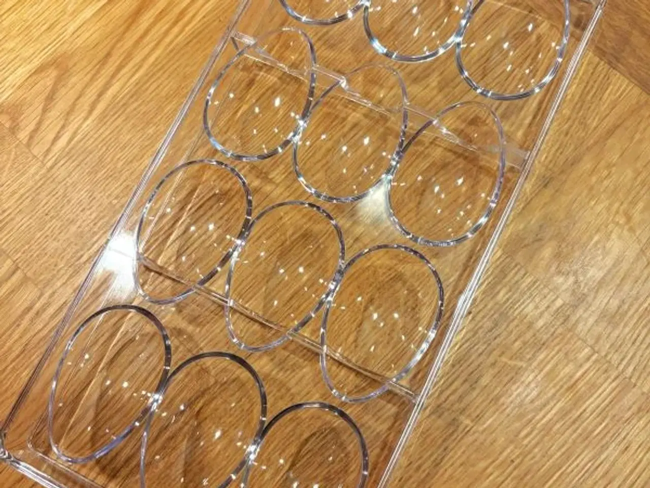 Billede 1 - 3 ubrugte chokoladeforme til påskeæg