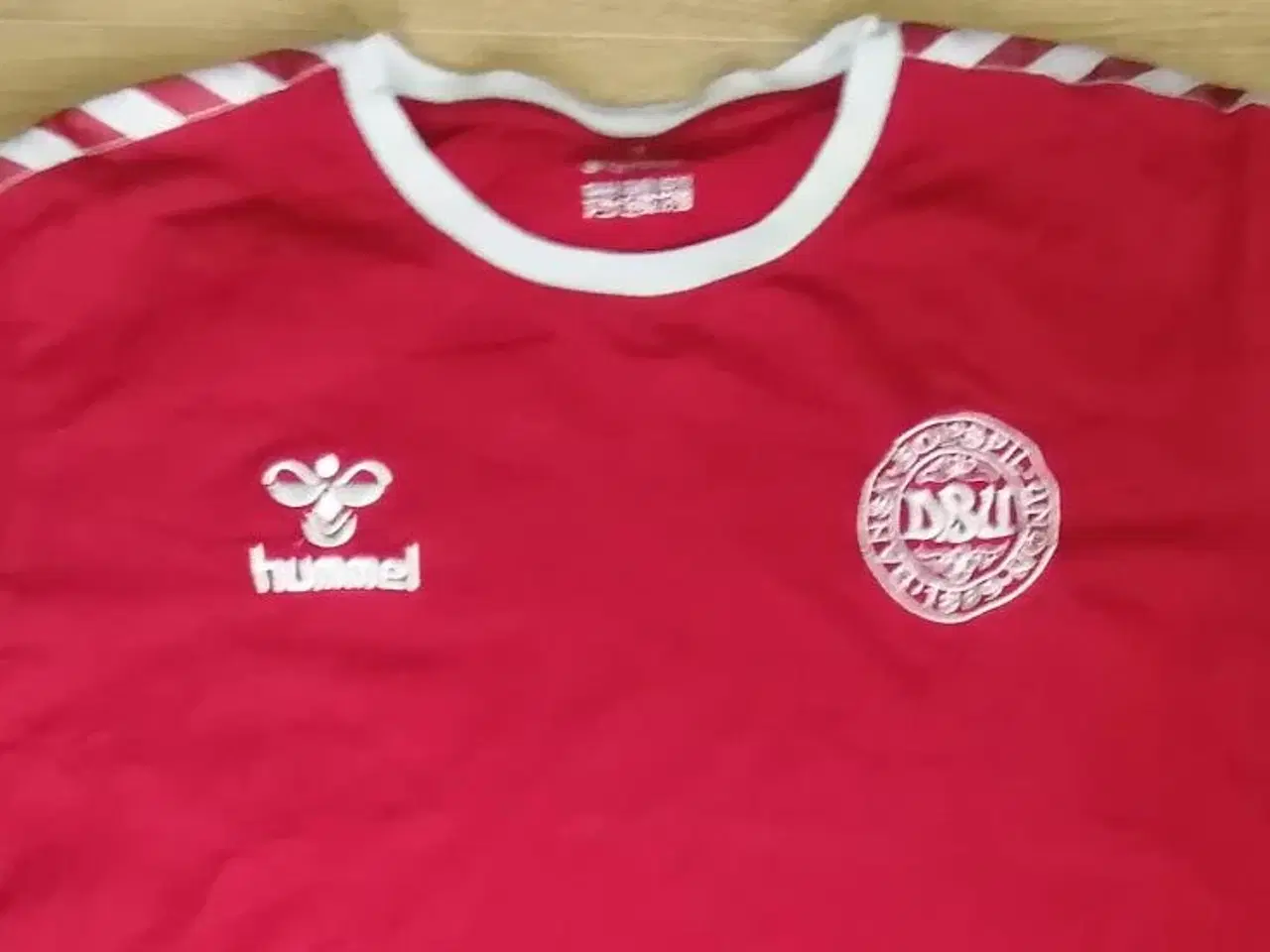 Billede 1 - DANMARK HUMMEL TRØJE, STR. XL, FLOT STAND