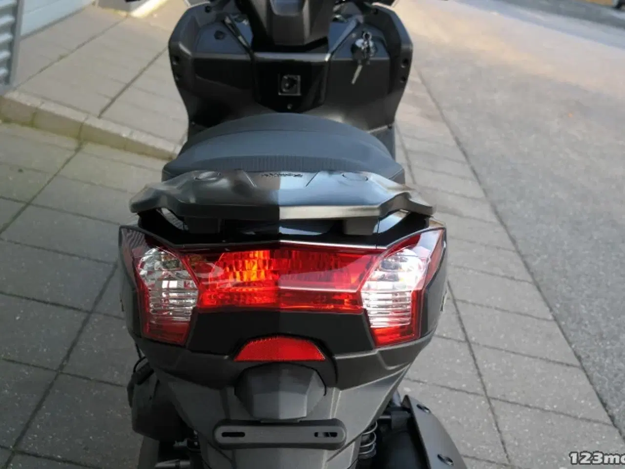 Billede 5 - Kymco Downtown 300i MC-SYD BYTTER GERNE