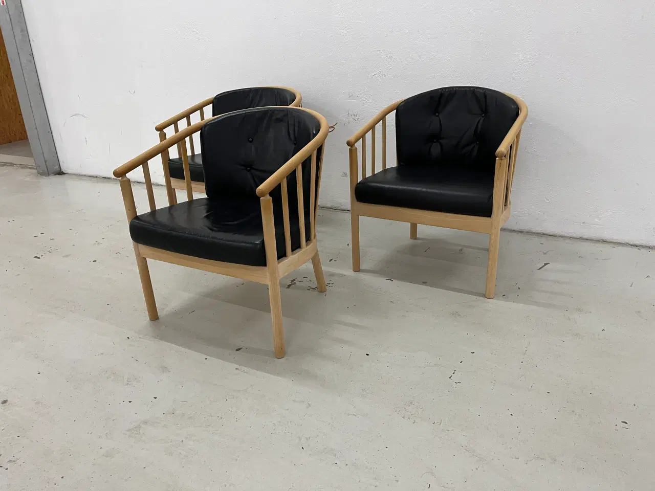 Billede 4 - Stouby Bella Loungestole med sort semianilin læder