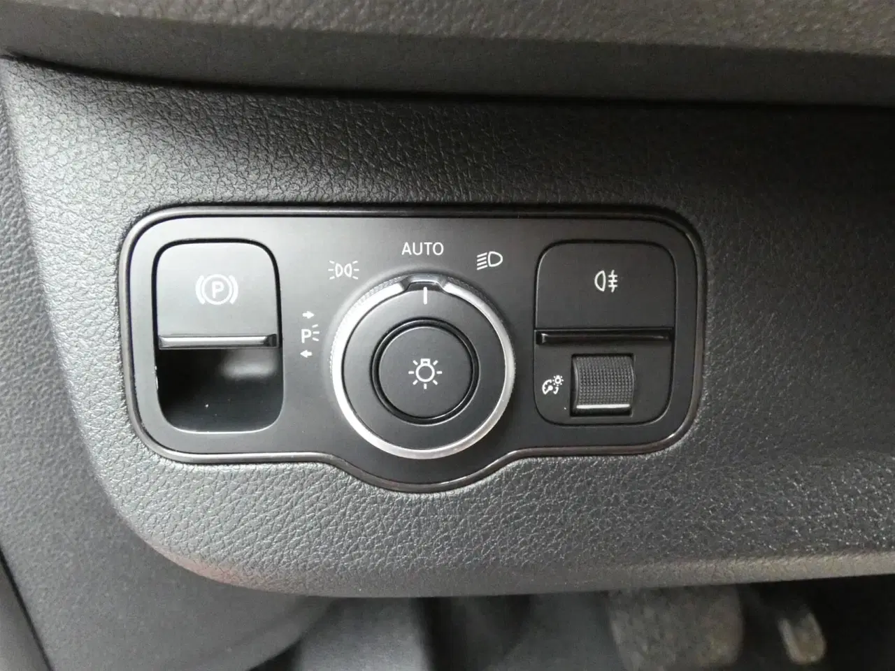 Billede 15 - Mercedes-Benz Sprinter 314 2,1 CDI A2 H2 RWD 7G-Tronic 143HK Van Aut.