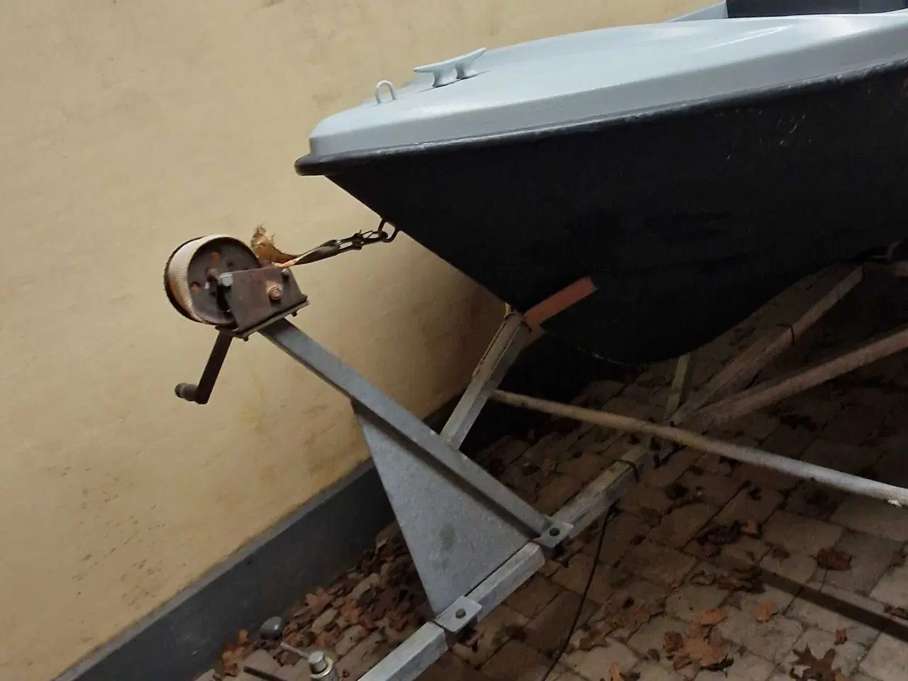 Billede 3 - Fin billig båd med velholdt motor. (Trailer inkl)