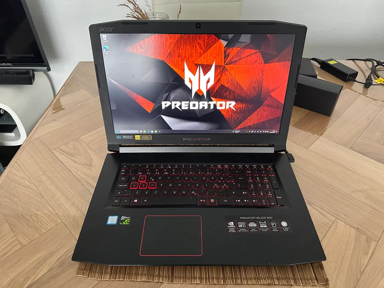 Billede 3 - Acer Predator Helios 300, 3.50 GHz, 16 GB ram, 256