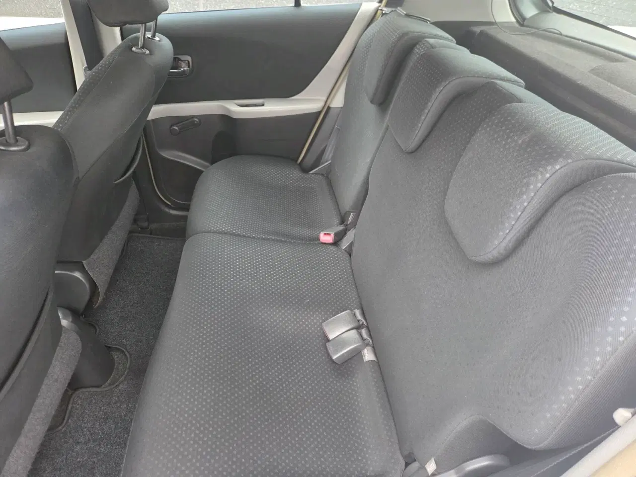 Billede 6 - Toyota Yaris 1,3 VVT-I T3 100HK 5d 6g