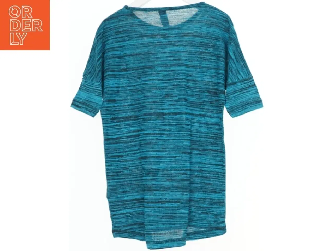 Billede 2 - Kortærmet bluse med mønster fra Nexo Level (str. 128)