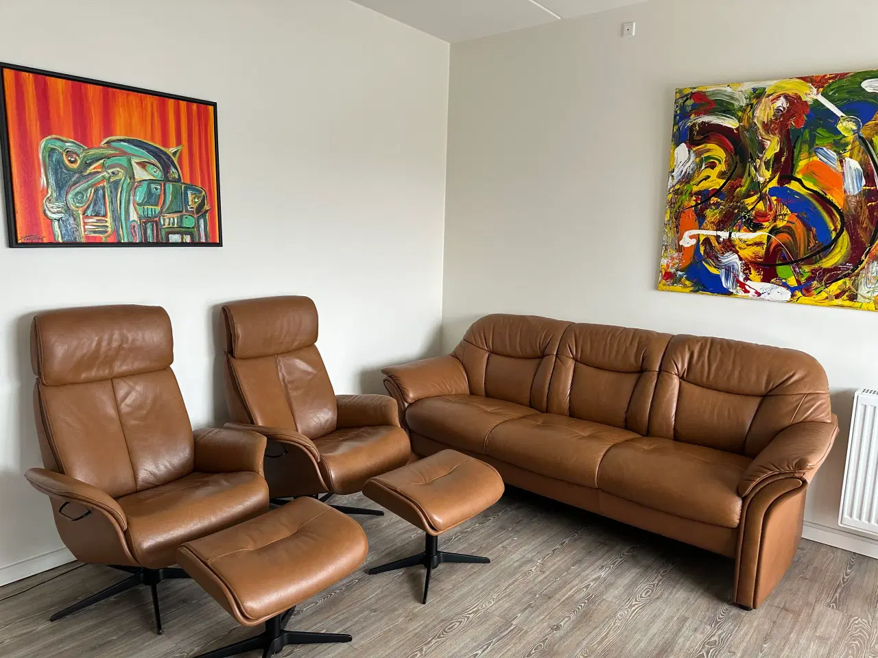 Billede 4 - Brun sofa plus stole