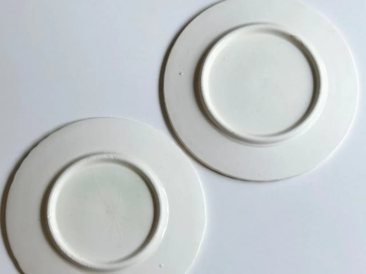Billede 5 - Fajancetallerkner m appelsiner, 2 stk samlet