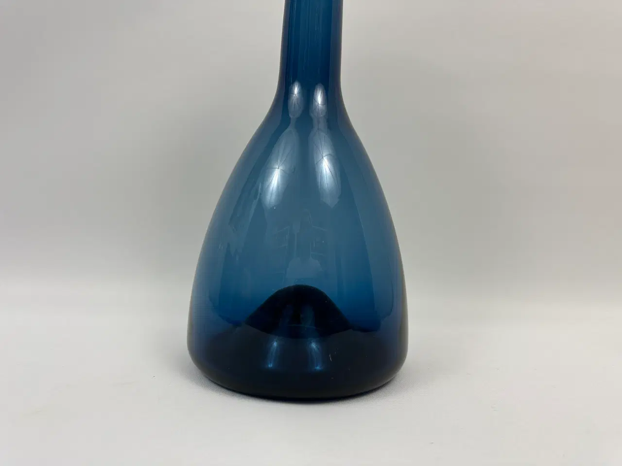 Billede 2 - Stor blå flaske / karaffel / vase (vintage)
