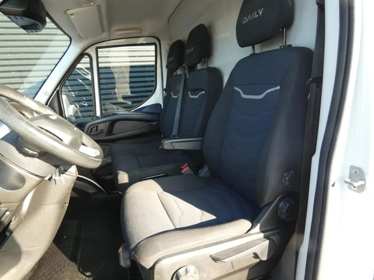 Billede 11 - Iveco Daily 35C18 12m3 3,0 D Hi-Matic 180HK Van 8g Aut.