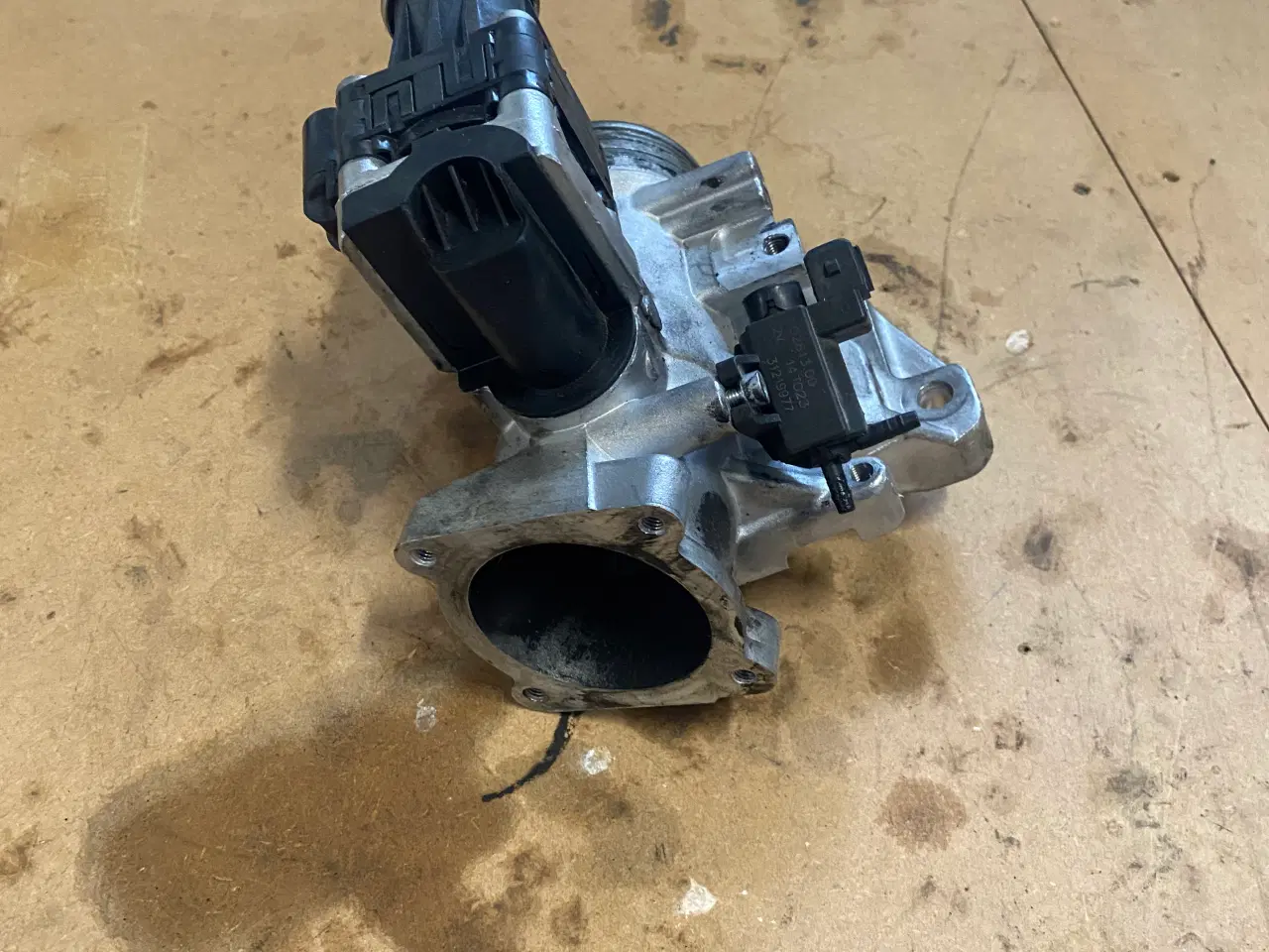Billede 4 - EGR ventil Febi bilstein (Volvo)