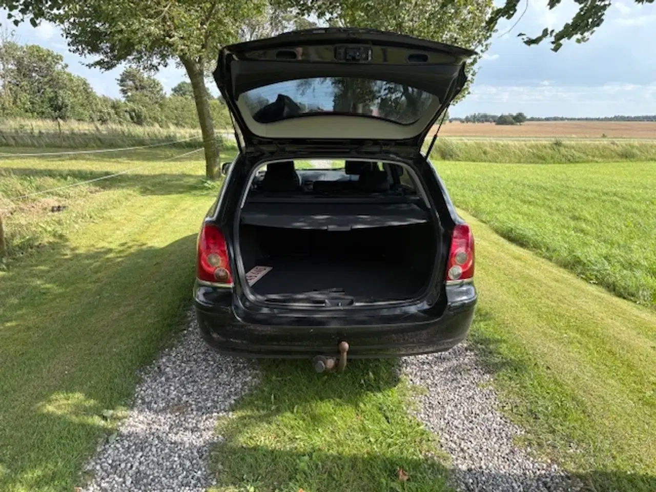 Billede 5 - Toyota Avensis 2,0 D-4D Executive stc. 5d Nysynet