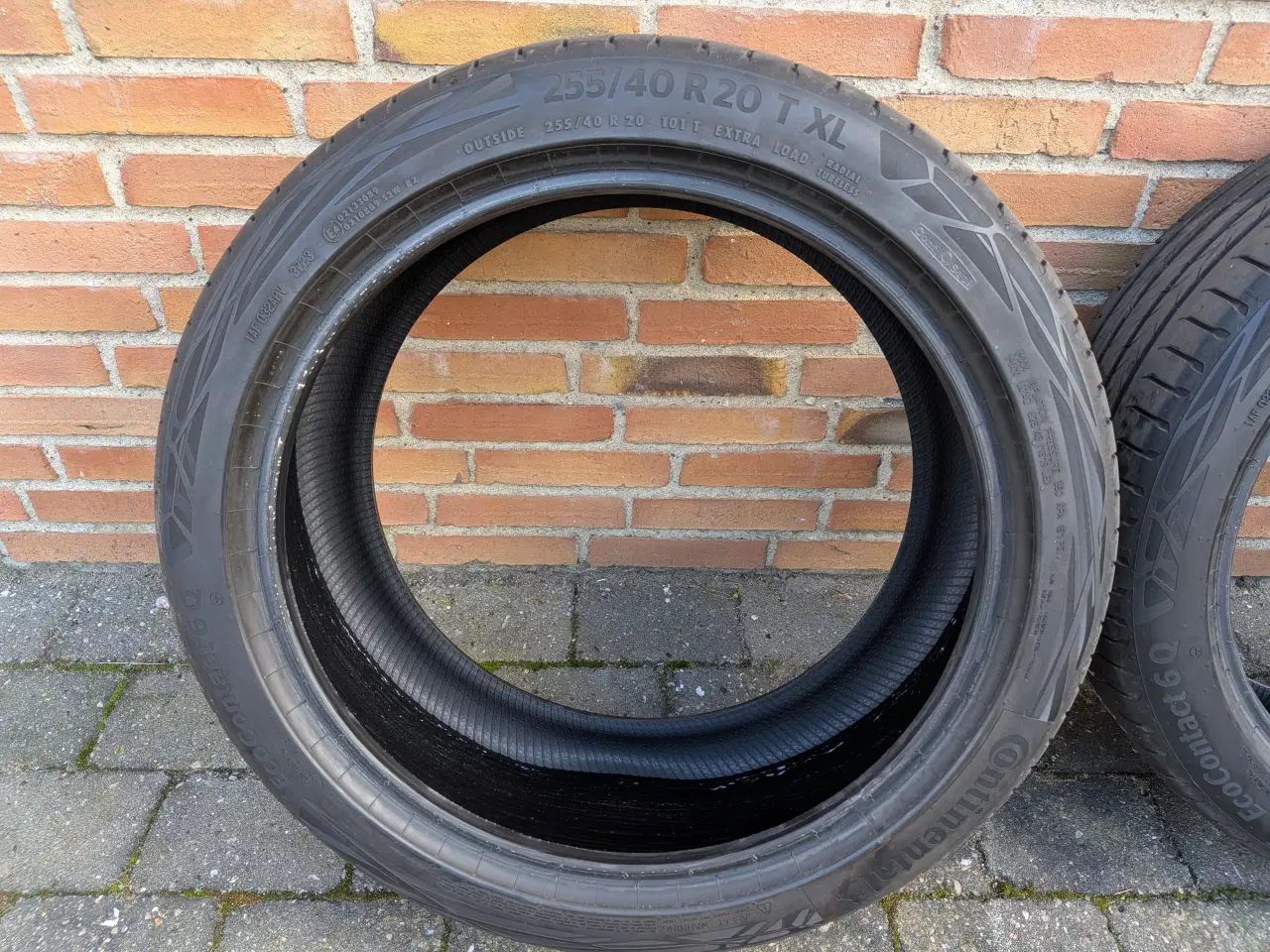 Billede 3 - 20" Continental Sommerdæk. Kørt kun 200 km