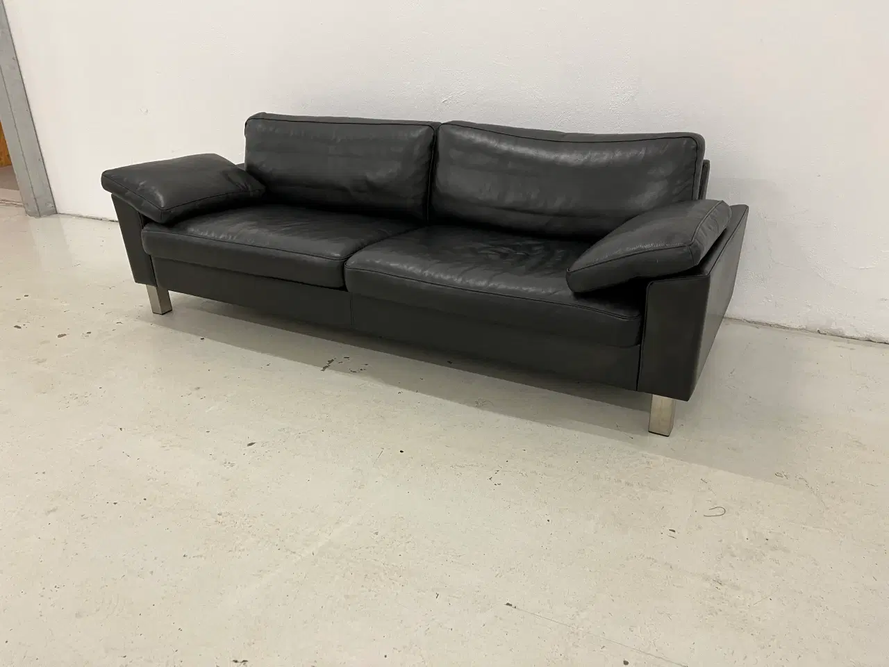 Billede 9 - Mogens Hansen MH995 3 Pers.Sofa i sort prestige.