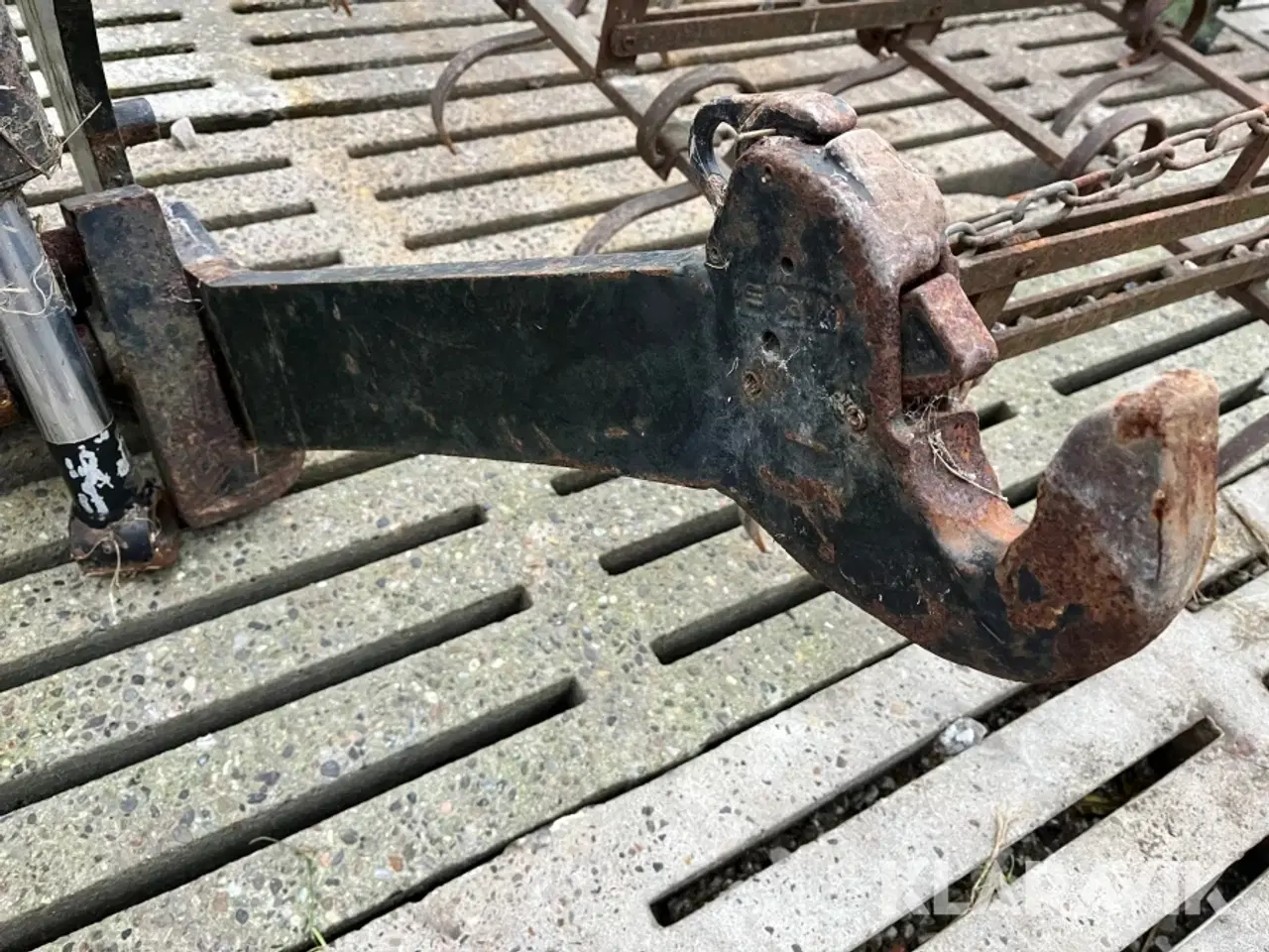 Billede 5 - Frontlift HE-VA fra MF