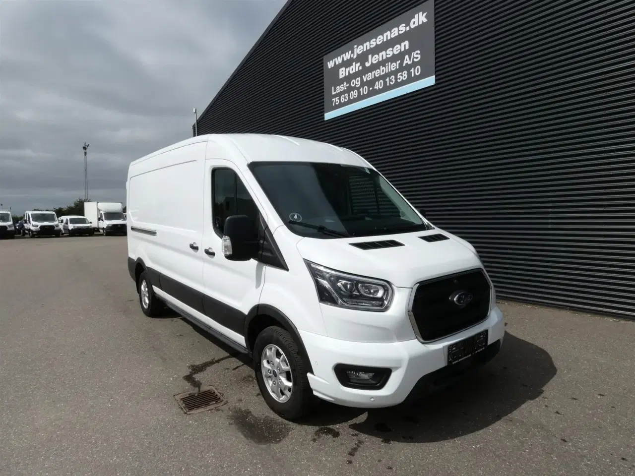 Billede 2 - Ford Transit 350 L3H2 2,0 TDCI HDT Limited RWD 170HK Van 10g Aut.