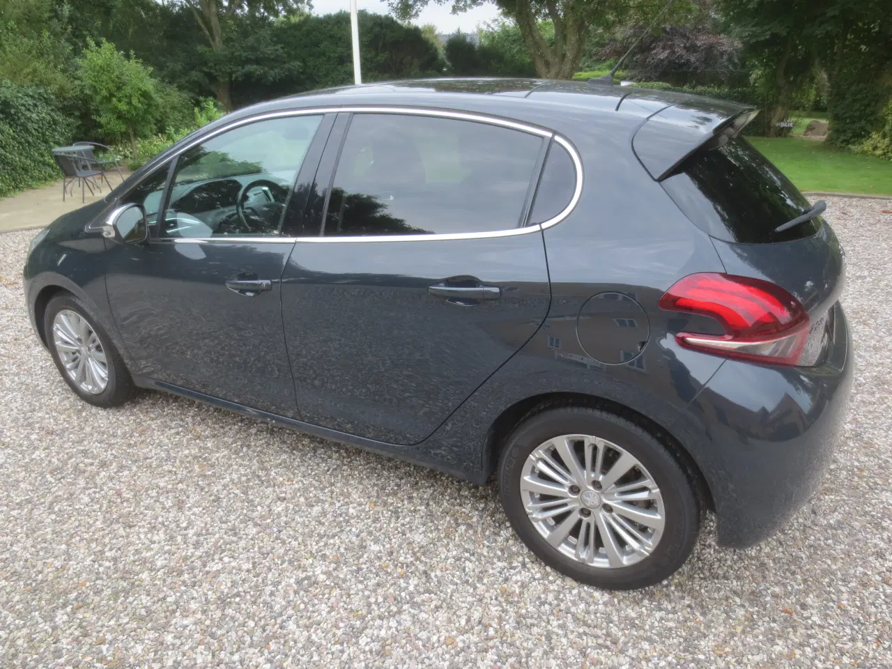 Billede 9 - Peugeot 208 Blue HDi Årg 2018. 