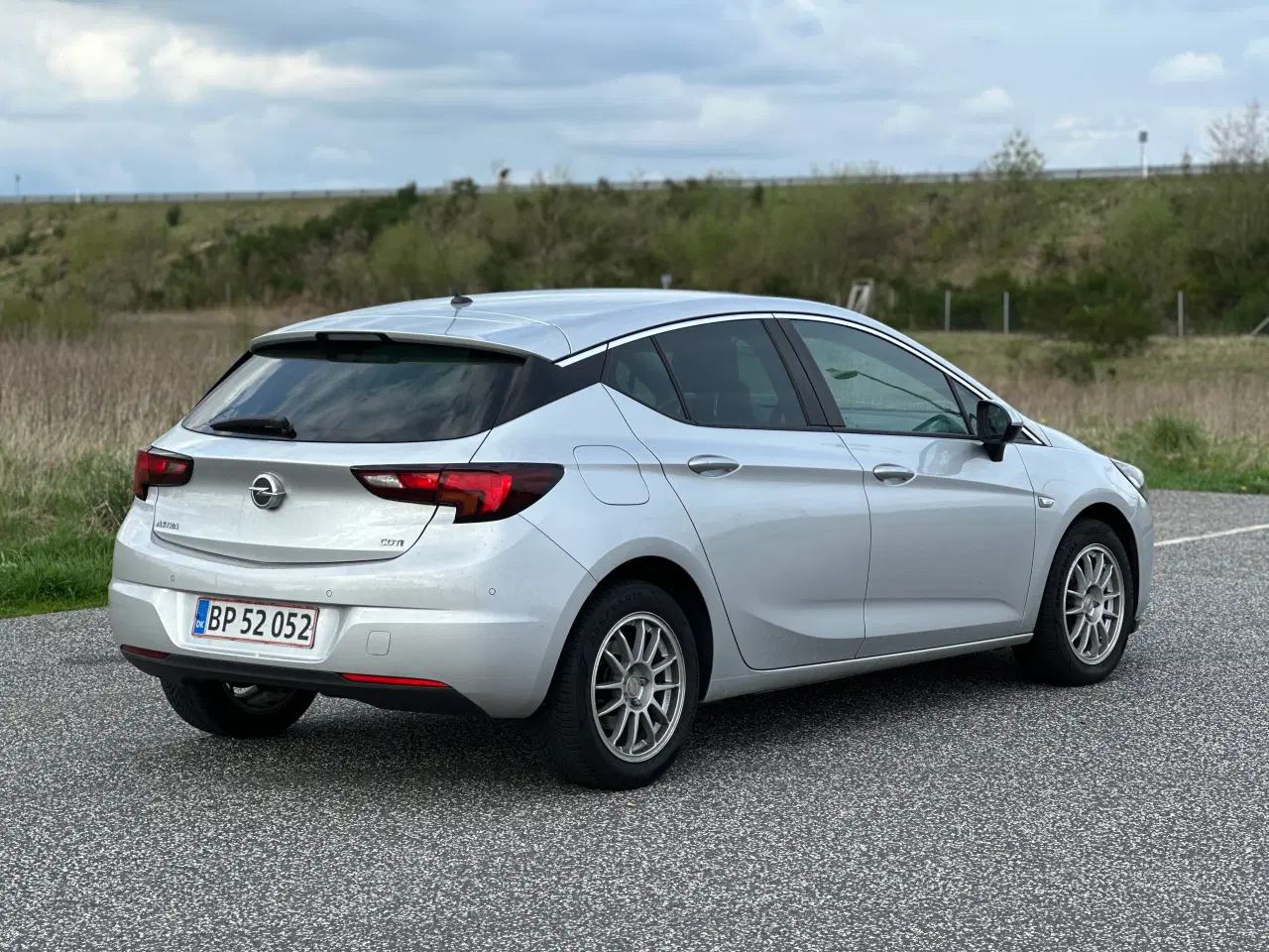 Billede 4 - Nysynet og nyserviceret Opel Astra 