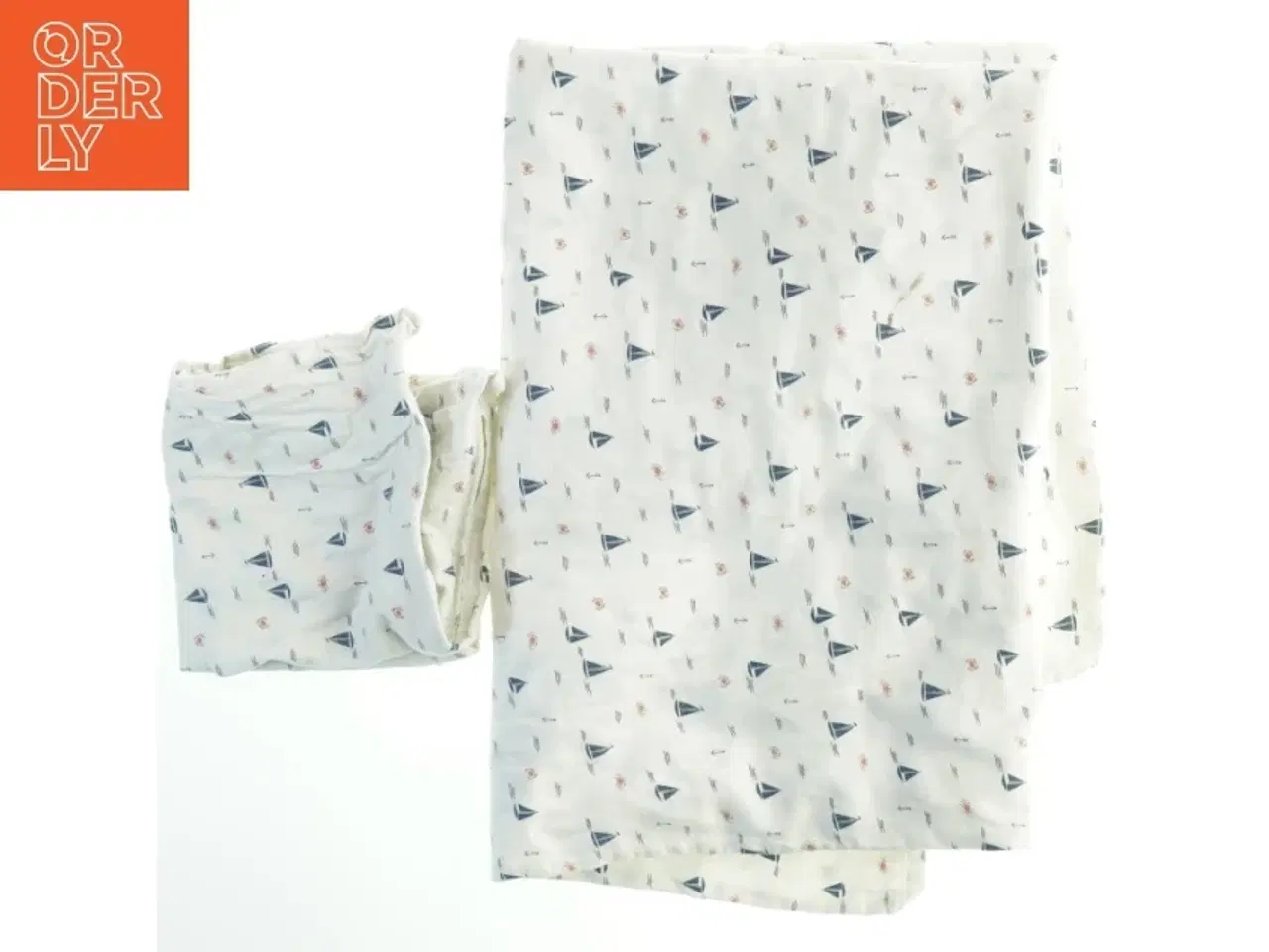 Billede 1 - Sengesæt CamCam (str. Dyne. 93. x. 130. cm. hovedpude. 40. x. 37. cm)