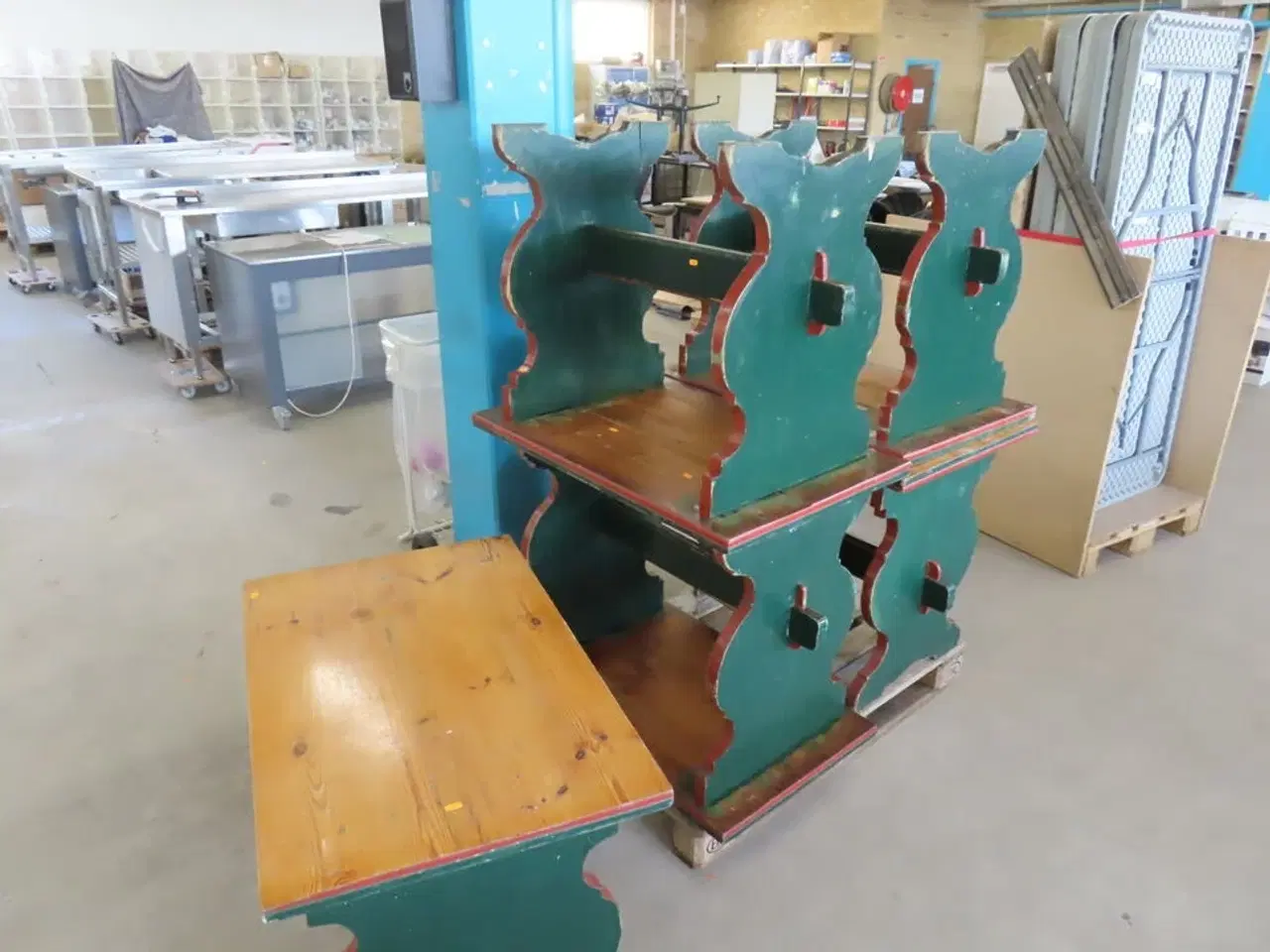 Billede 4 - 5 stk. "Bierstube" borde