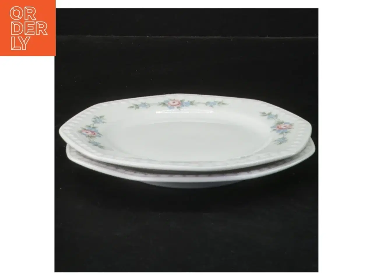 Billede 2 - Tallerkener med blomstermotiv (str. Ø 16 cm)