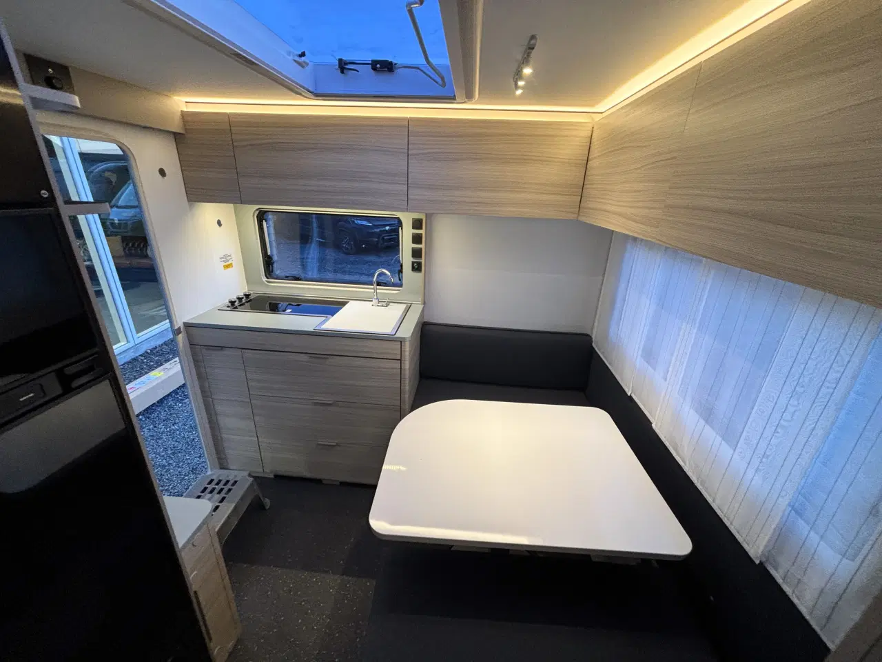 Billede 7 - Flot og elegant Adria 