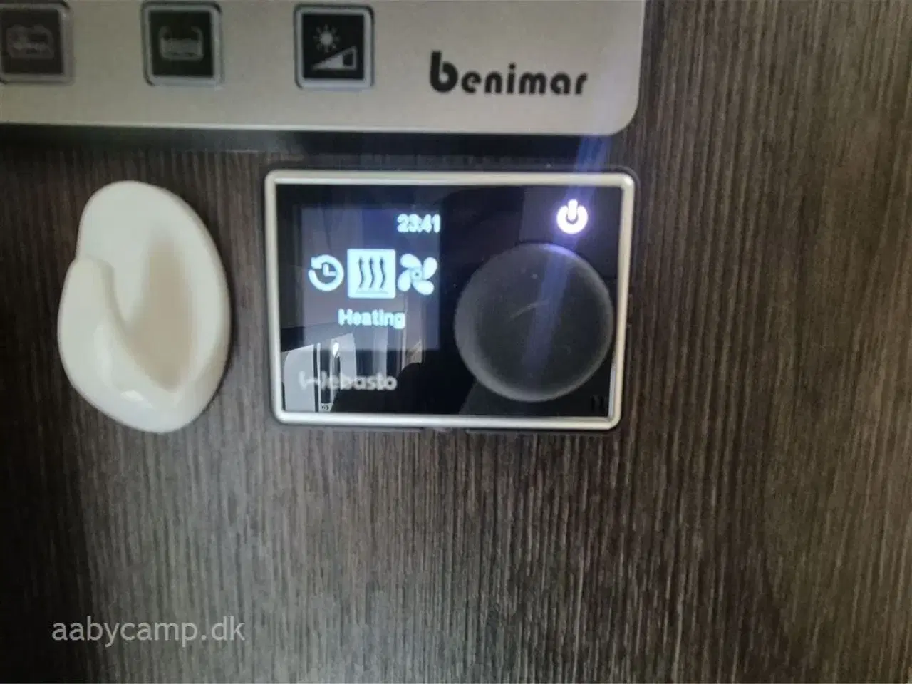 Billede 19 - 2020 - Benimar Tessoro 481 Aut.   Nk pakke. Automatgear. solcelle. Lithium Batteri. 2000w Inverter. Markise. A/C i bodel. Elektriske støtteben. Bemærk kun 20,000 Km!!!!!