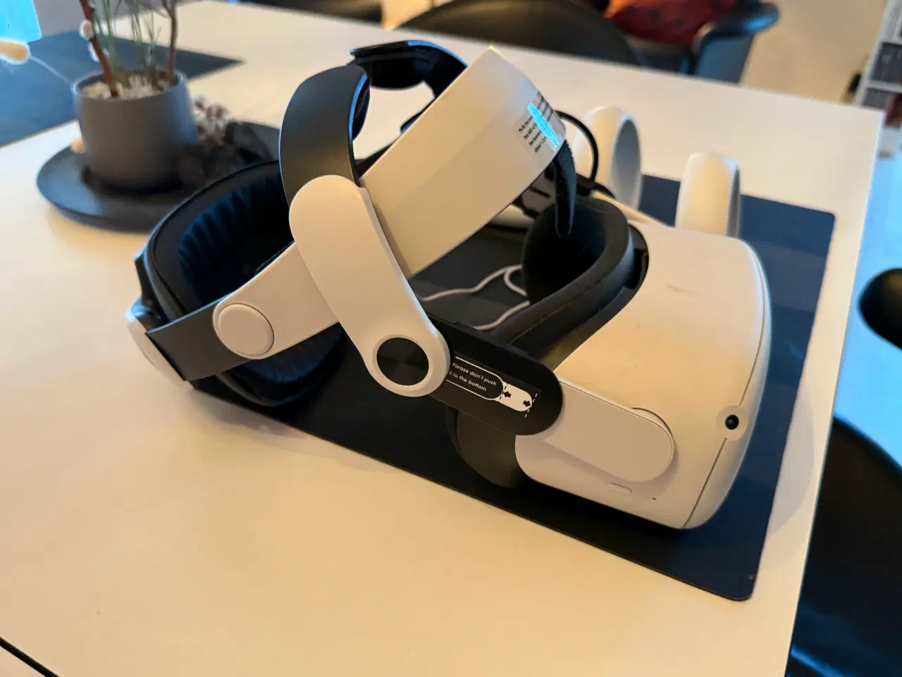 Billede 1 - Meta Quest 2 VR 256 GB, Headset med BoboVR