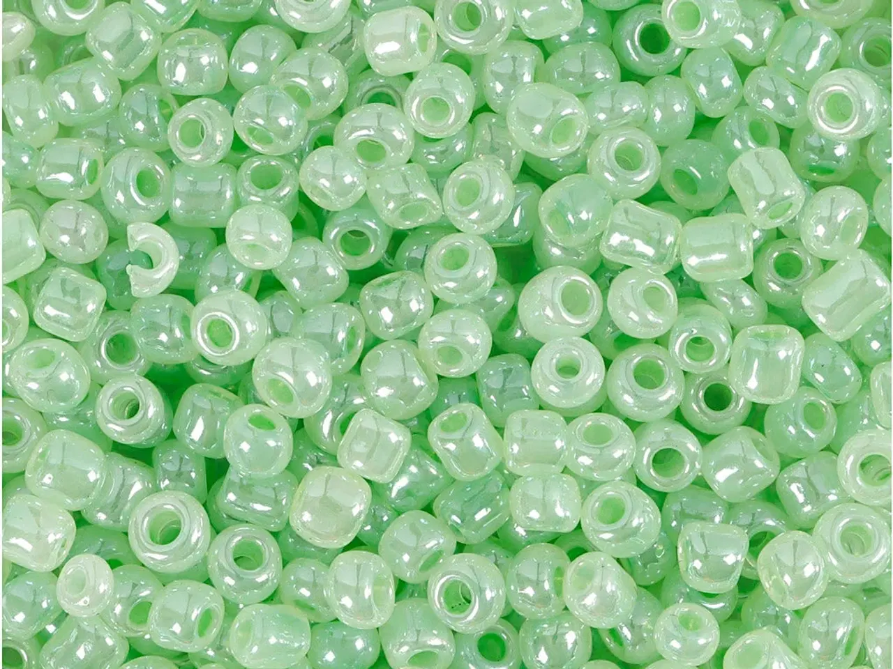 Billede 1 - Rocaiperler, diam. 3 mm, str. 8/0, hulstr. 0,6-1,0 mm, soft grøn, 25g/ 1 pk.