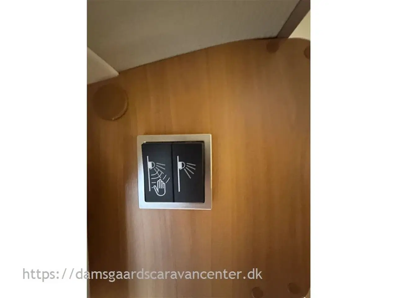 Billede 19 - 2017 - Hymer Touring Troll 540 GT   Enkeltsenge, mulighed for opredning-Markise