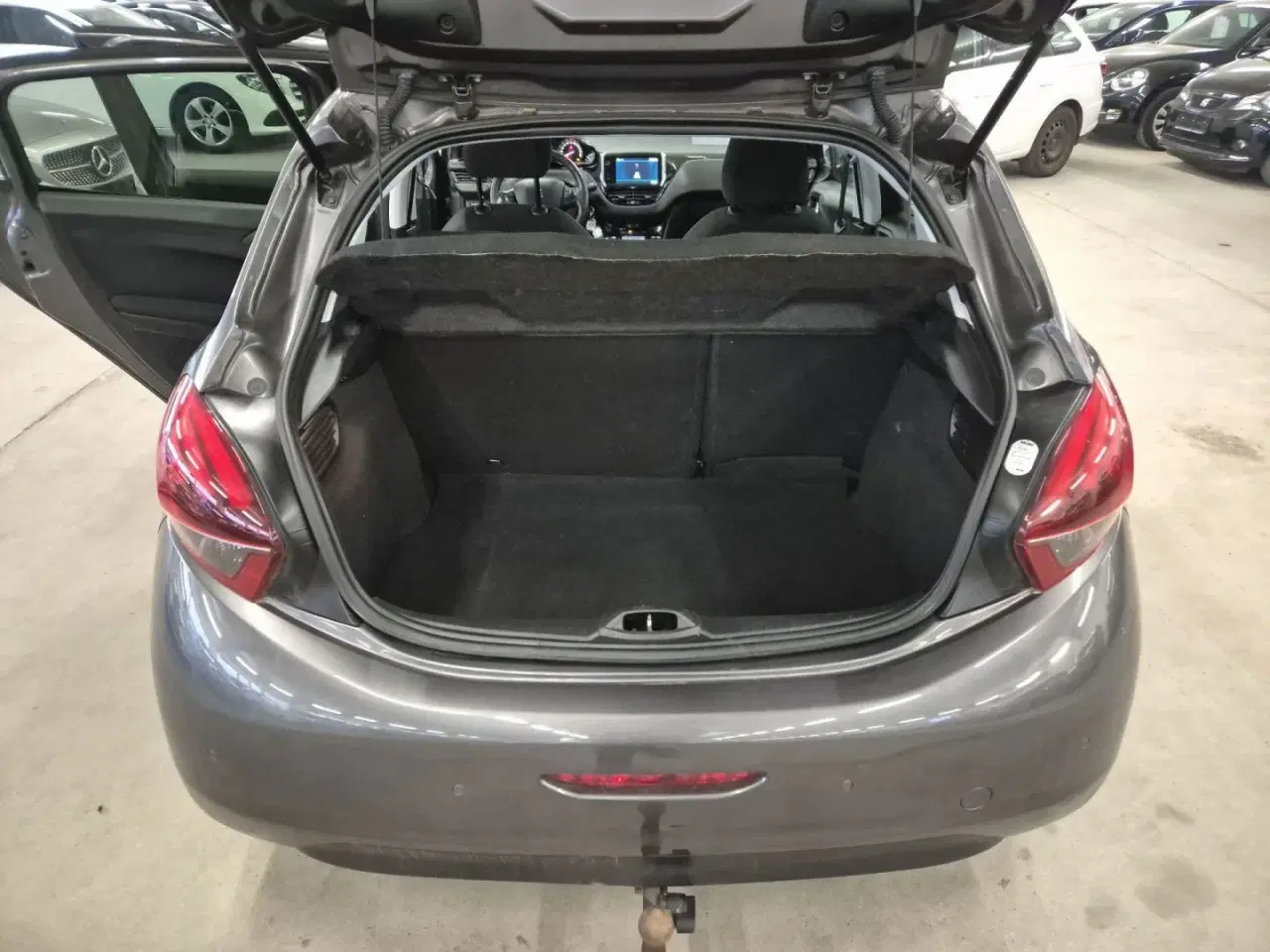 Billede 16 - Peugeot 208 1,5 BlueHDi Active 100HK 5d