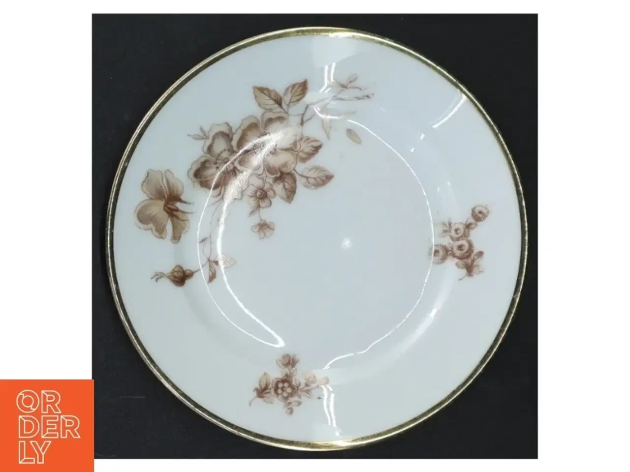 Billede 6 - Porcelænstallerkener med blomstermotiv (str. Ø 15 cm)