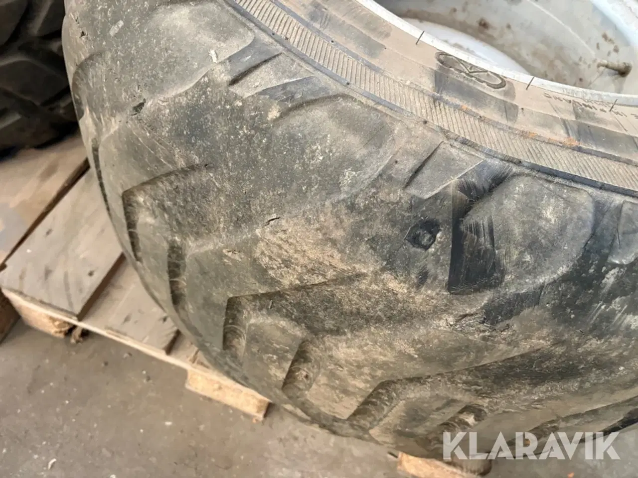 Billede 10 - Dæk med fælg - 3 styk