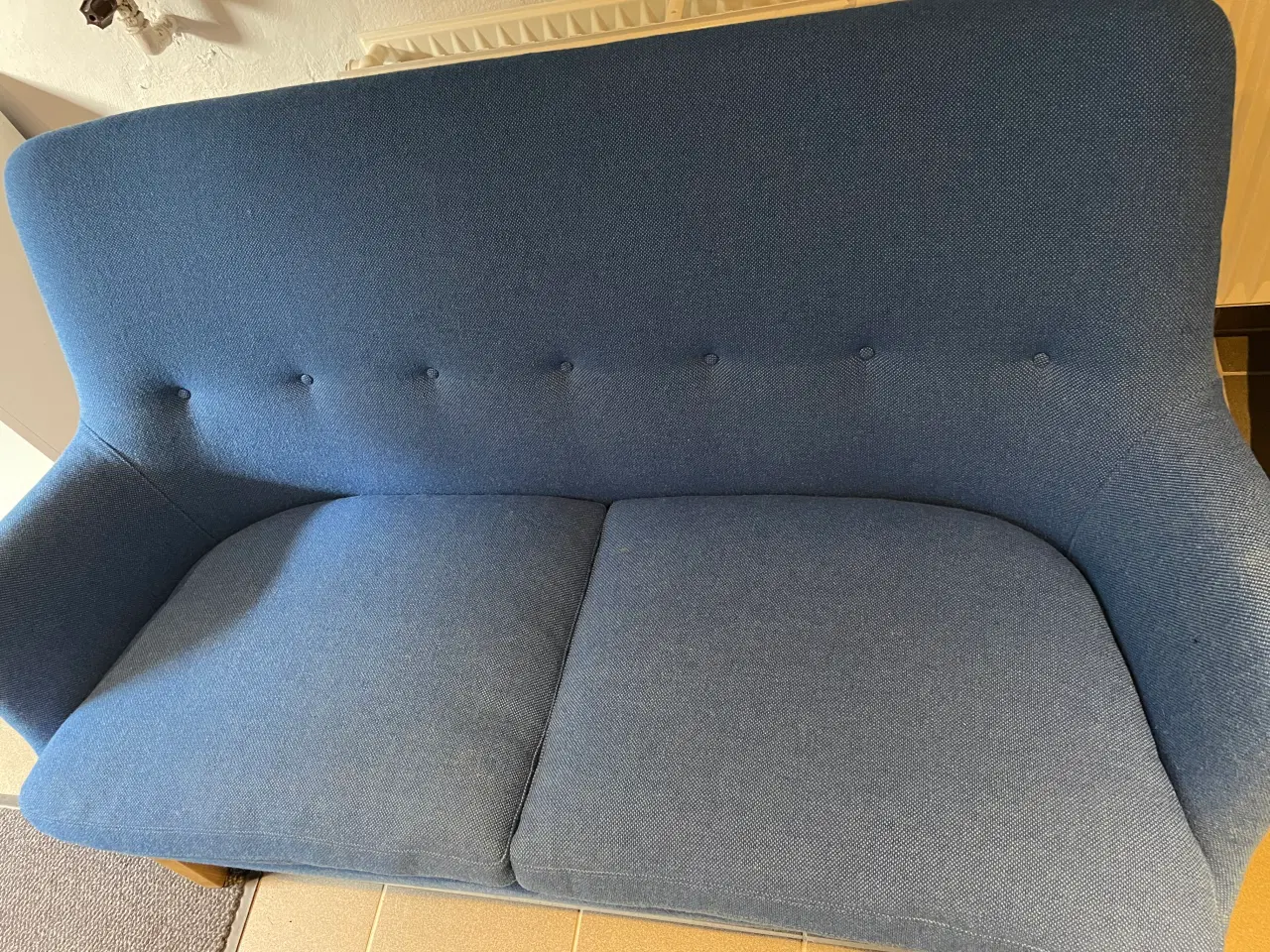 Billede 1 - Velholdt Nielaus sofa