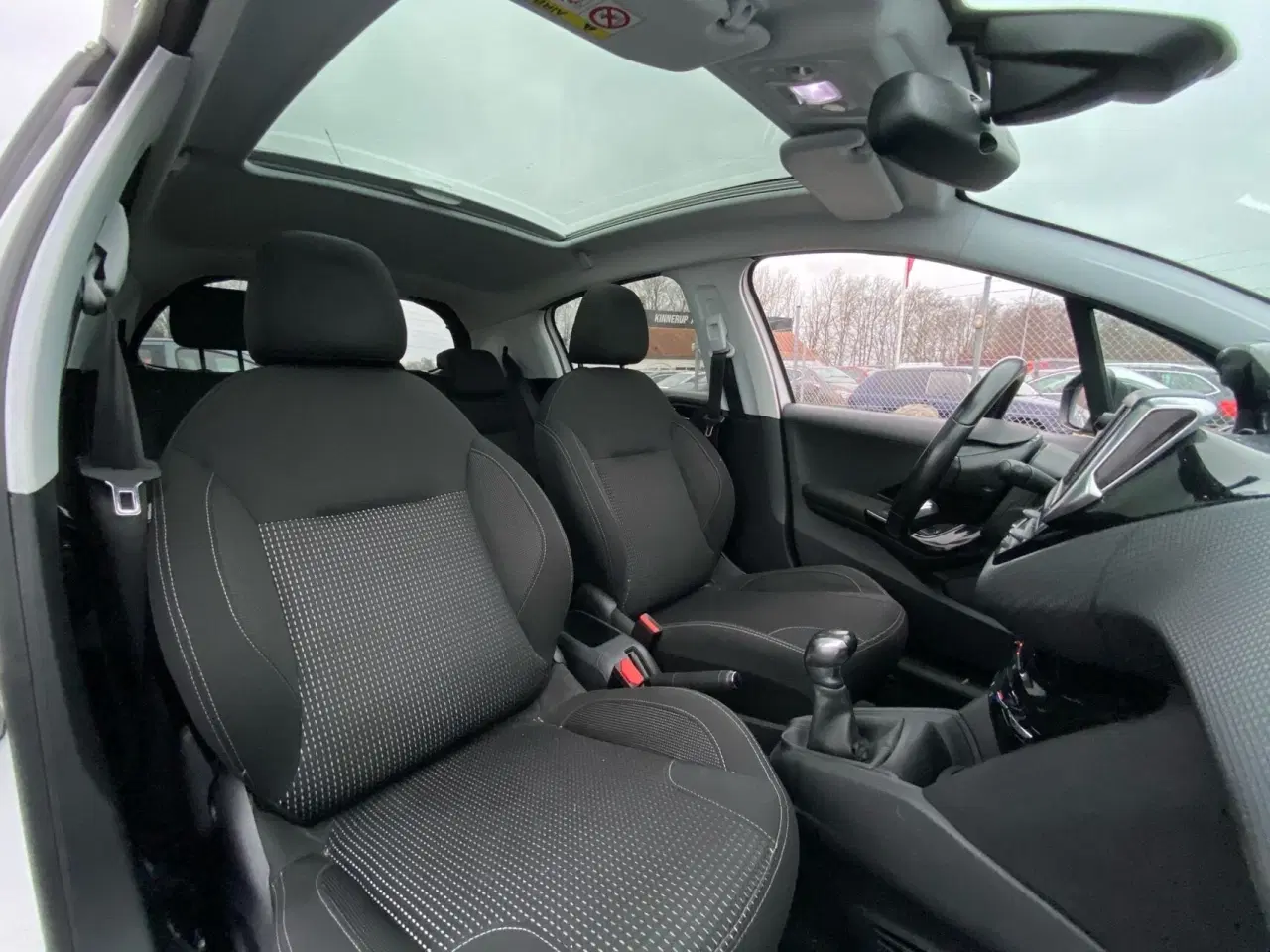 Billede 10 - Peugeot 208 1,6 BlueHDi Selection Sky 100HK 5d