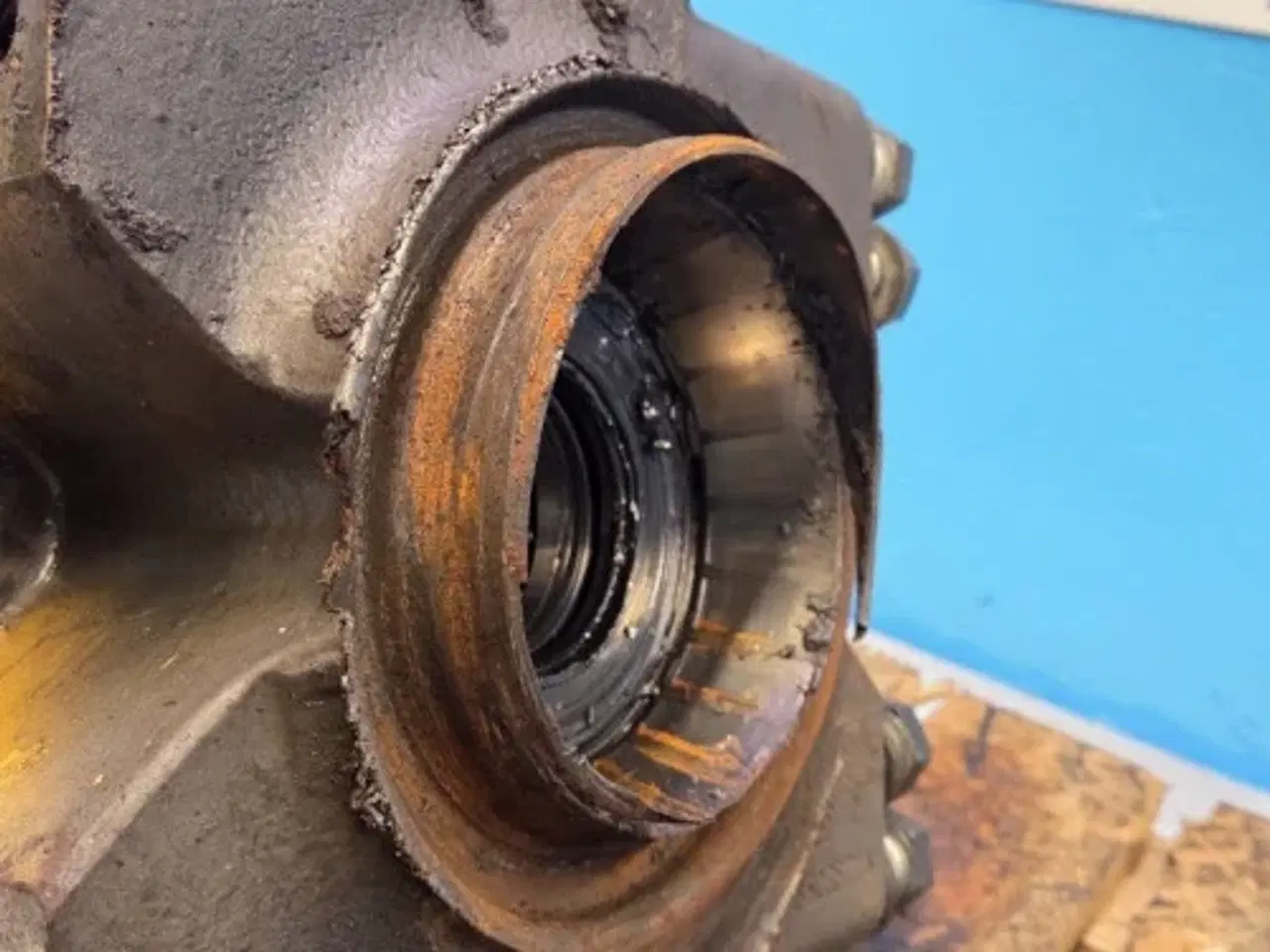 Billede 11 - Claas Lexion 480 Hydraulisk Hjulmotor 0007308540