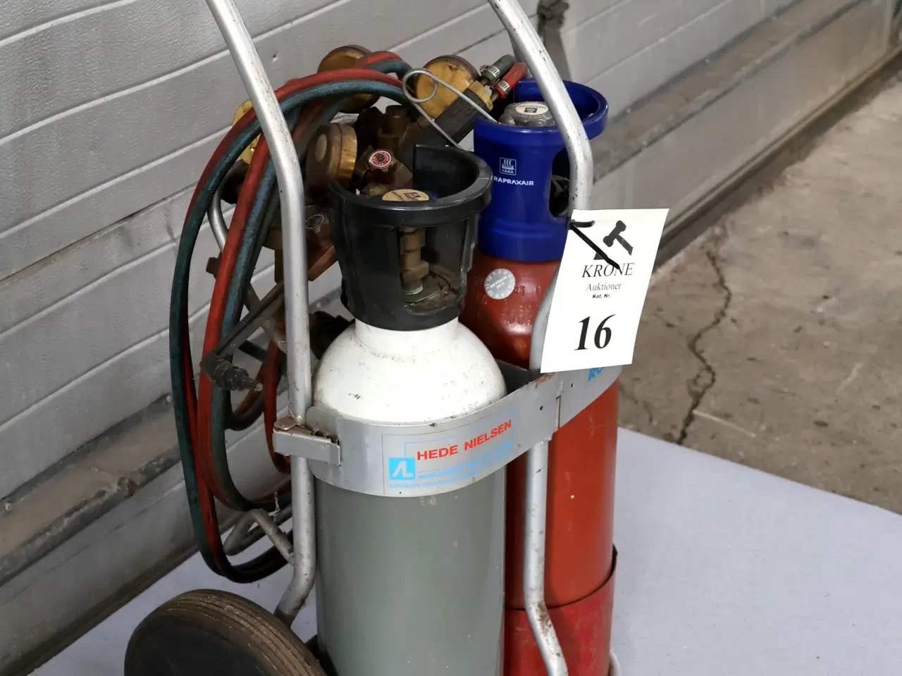 Billede 3 -  Skærebrændersæt m/vogn og flasker.