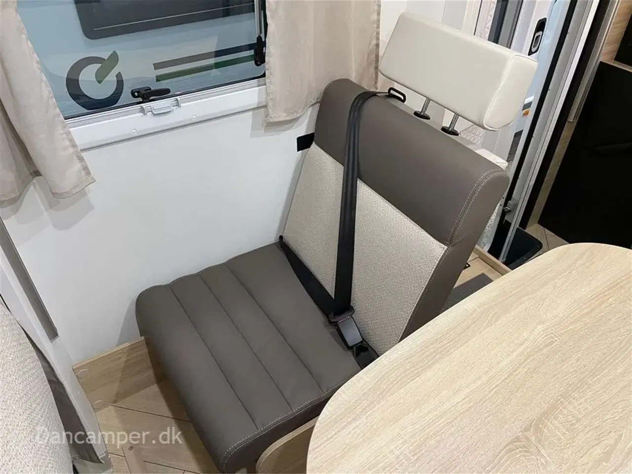 Billede 22 - 2026 - Chausson 630 Titanium Line   Ford Chausson 630 Titanium Line. 165 HK og 8-trins automat gear. Adaptiv fartpilot. Artic-pakke.