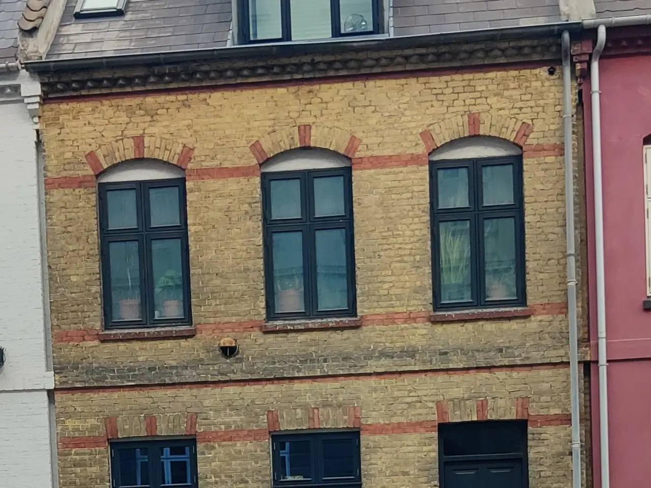 Billede 1 - Kartoffelrækkehus til salg