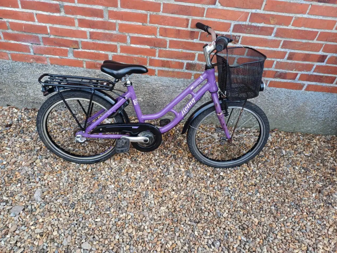 Billede 2 - Pigecykel med  3 gear