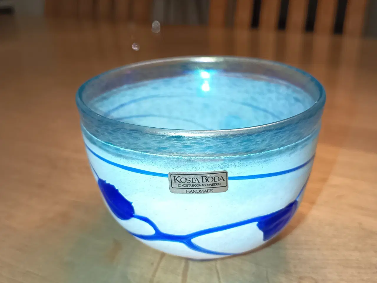 Billede 5 - Flaske og skål af Bertil Vallien - 'Galaxy Blue'