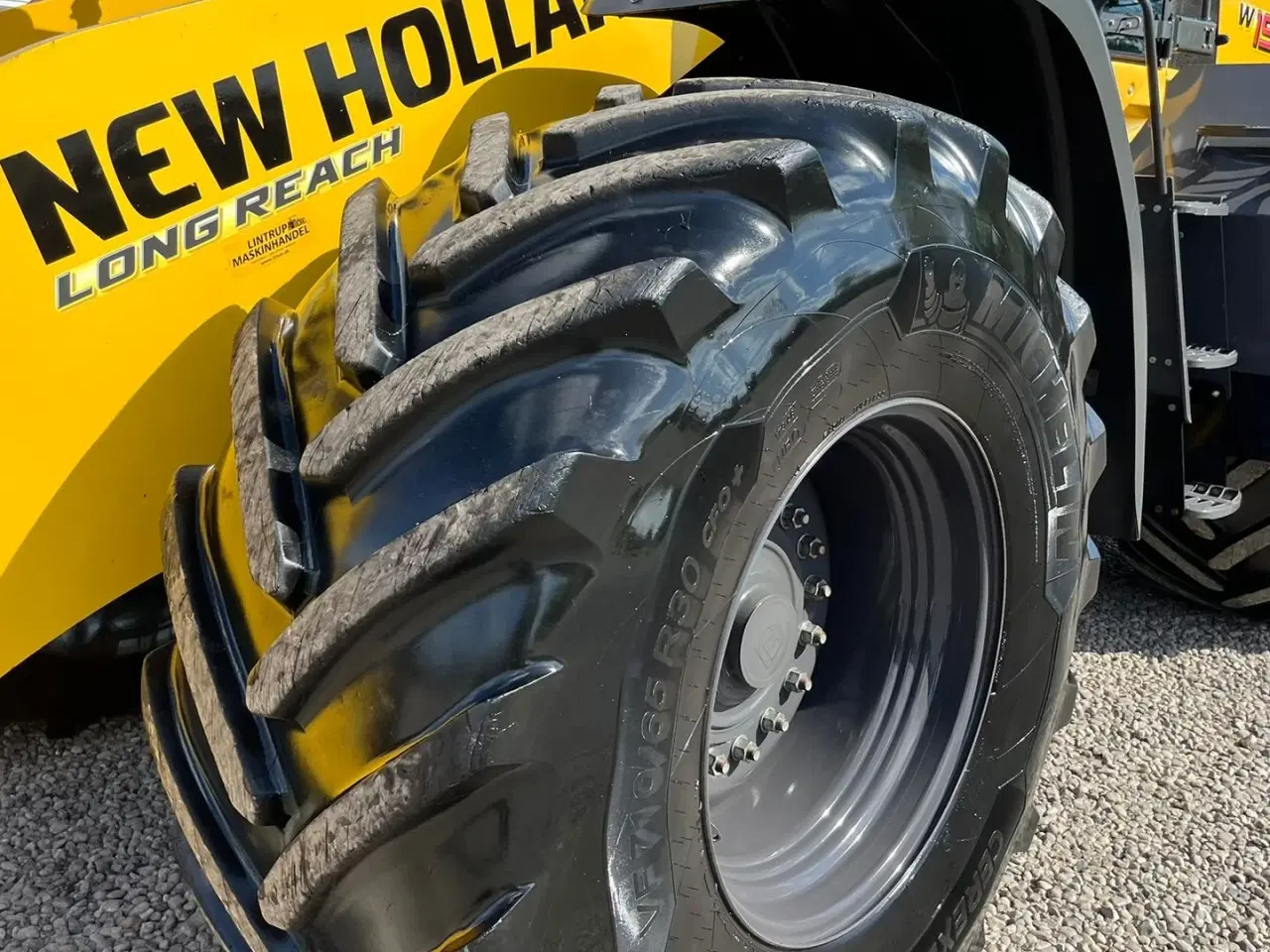 Billede 4 - New Holland W190D DK-Model. LONG REACH med de høje VF 710/65R30 hjulmontering