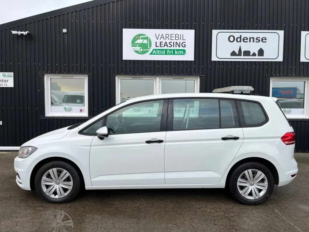 Billede 1 - VW Touran 1,6 TDi 110 Trendline DSG Van