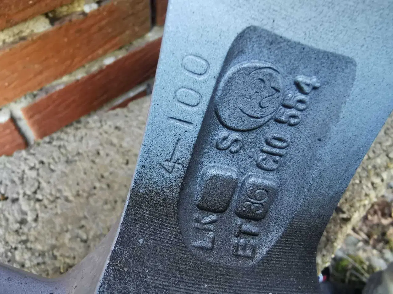 Billede 6 - Dæk på alufælge 