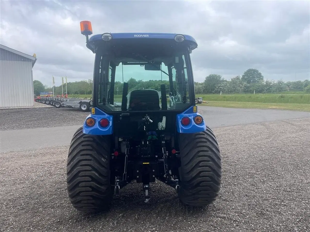 Billede 3 - New Holland BOOMER 35 HST Cab - Flotation hjul