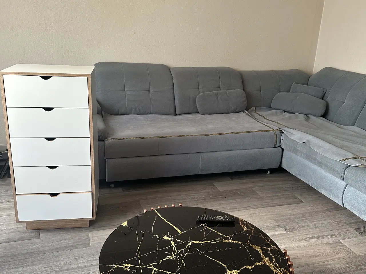 Billede 2 - Salg af Møbler