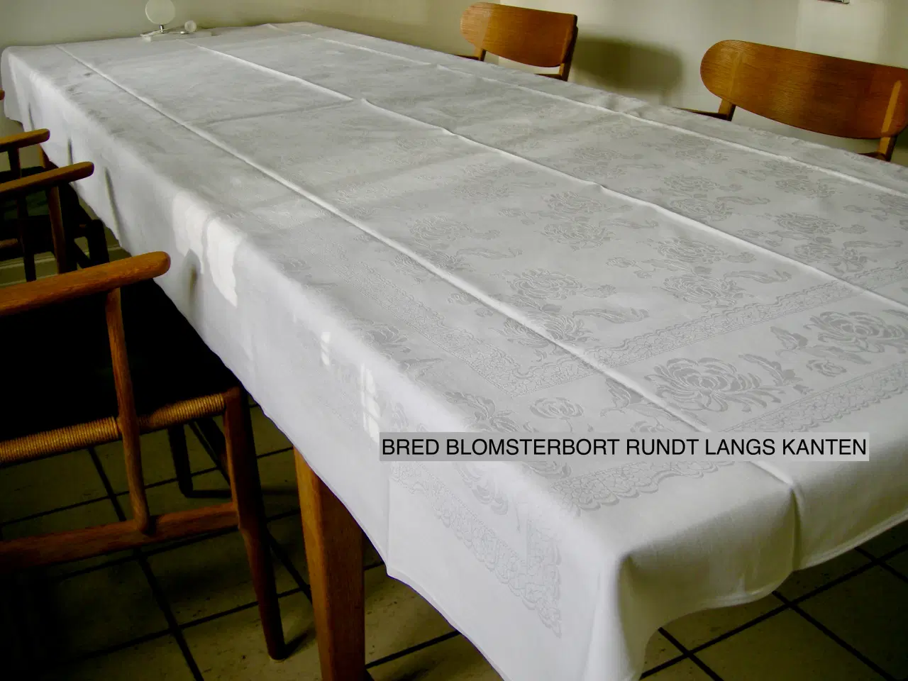 Billede 8 - Lang vintage damask spisebordsdug 130x270, Hvid